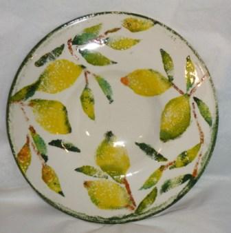 Bowl with lemon pattern